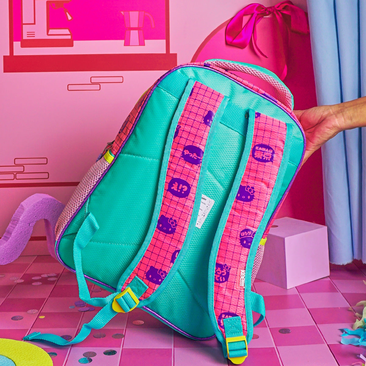 Mochila escolar Hello Kitty & Friends 002