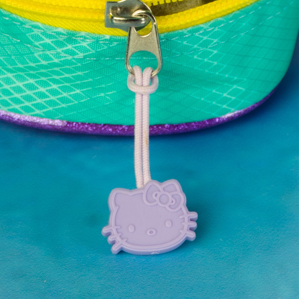 Estuchera escolar Hello Kitty & Friends 002