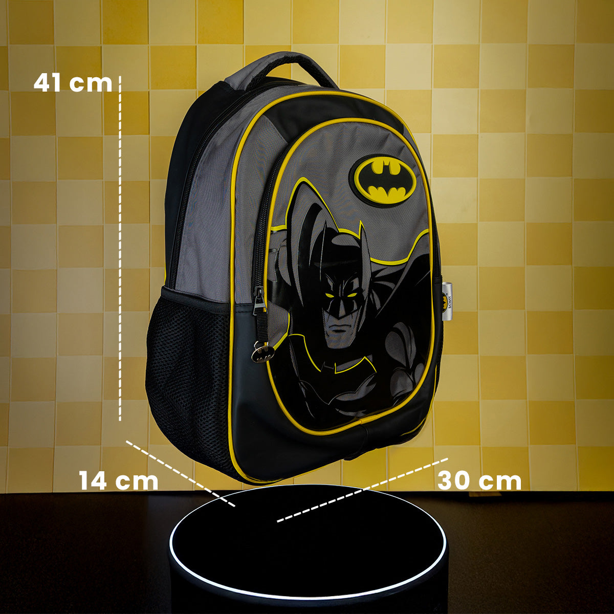 Mochila escolar Batman con alas desplegables Colección 011