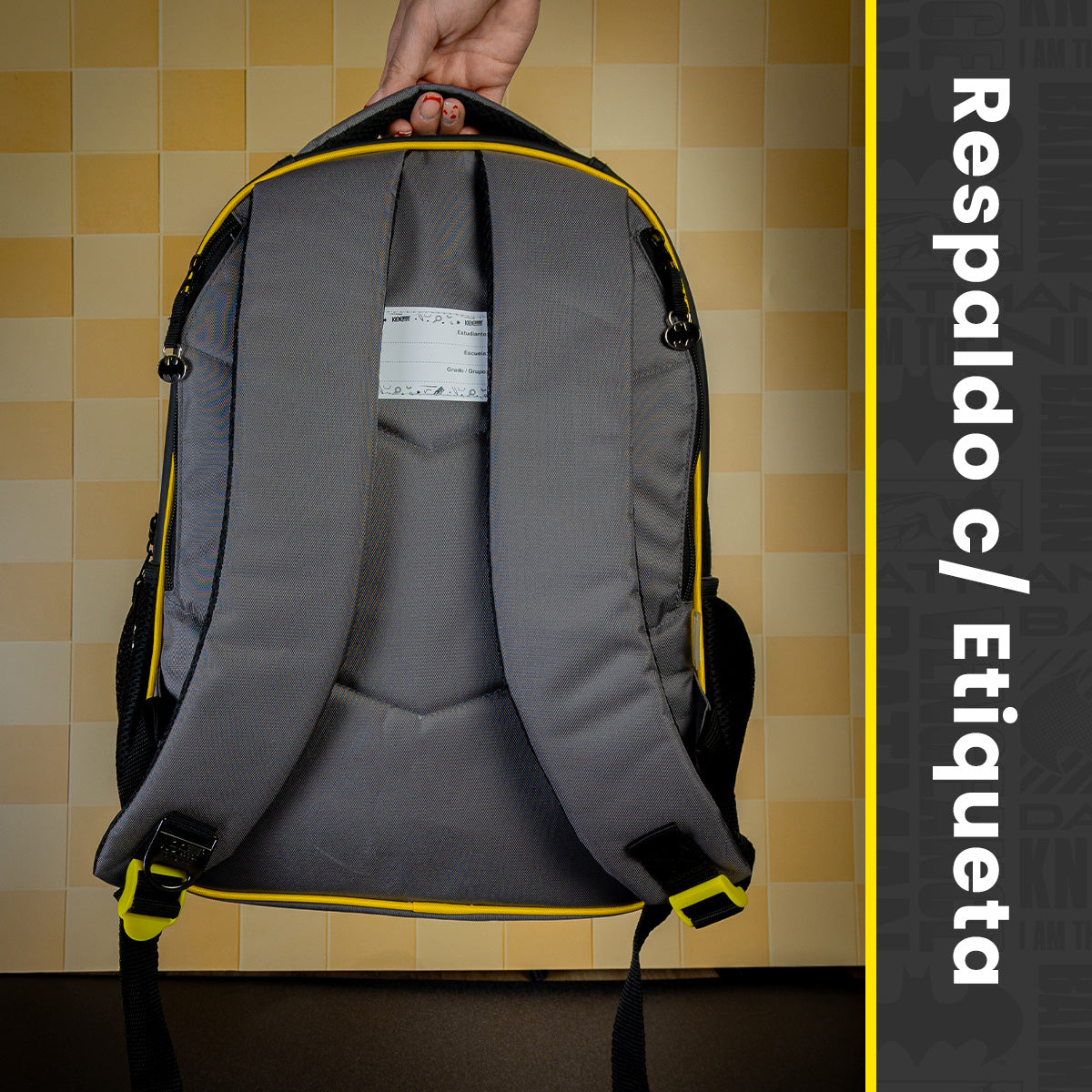 Mochila escolar Batman con alas desplegables Colección 011