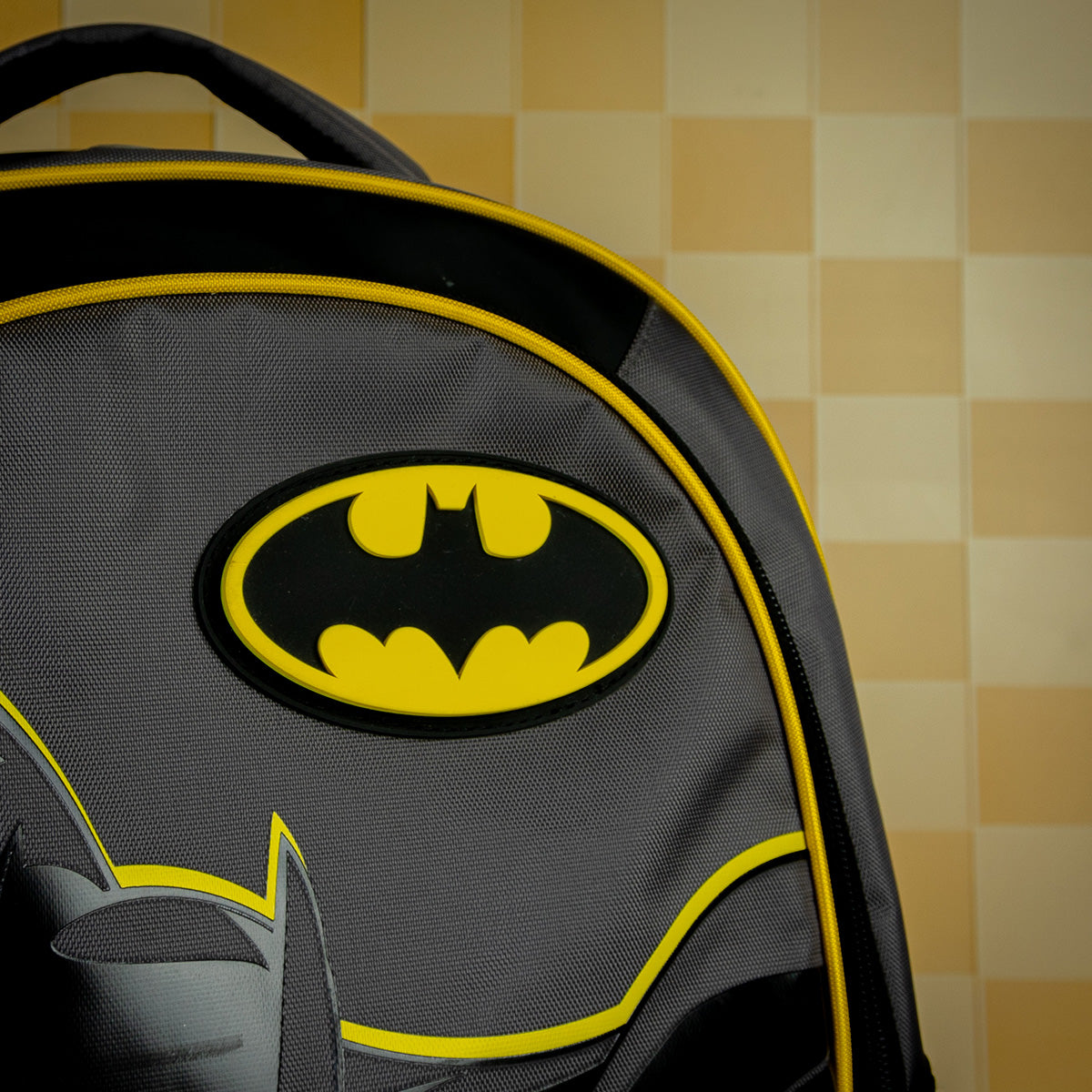 Mochila escolar Batman con alas desplegables Colección 011