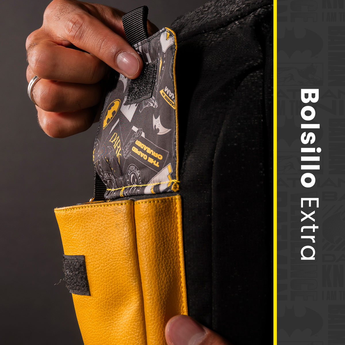 Mochila Cross Body Batman Black 012