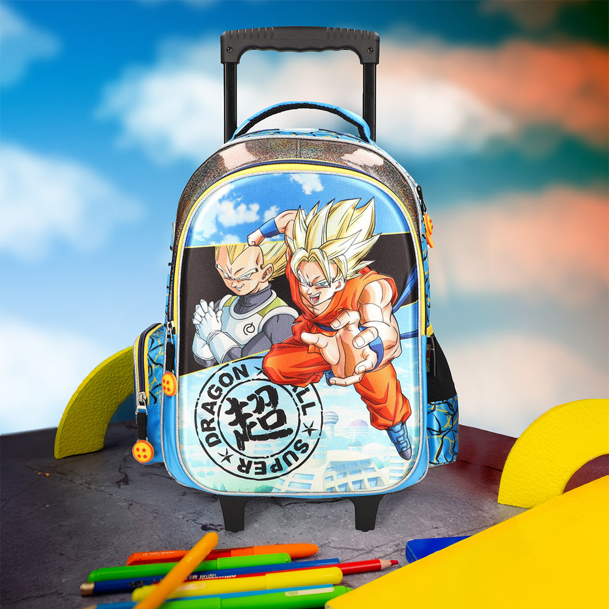 Mochila escolar con rueditas Dragon Ball 099