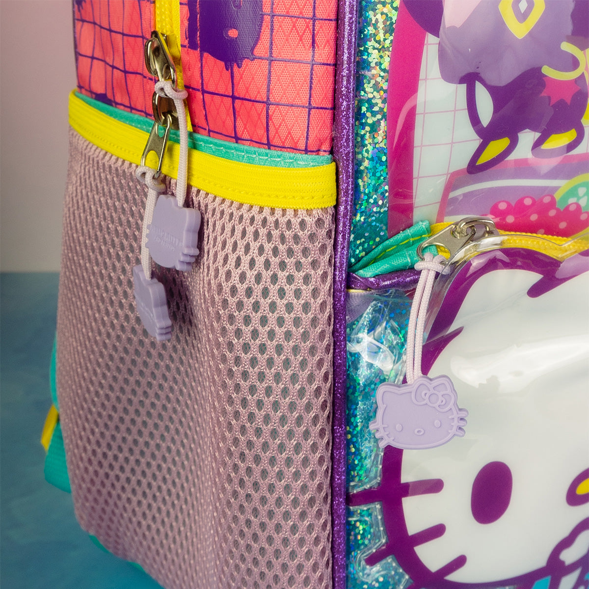 Mochila escolar Hello Kitty & Friends 002