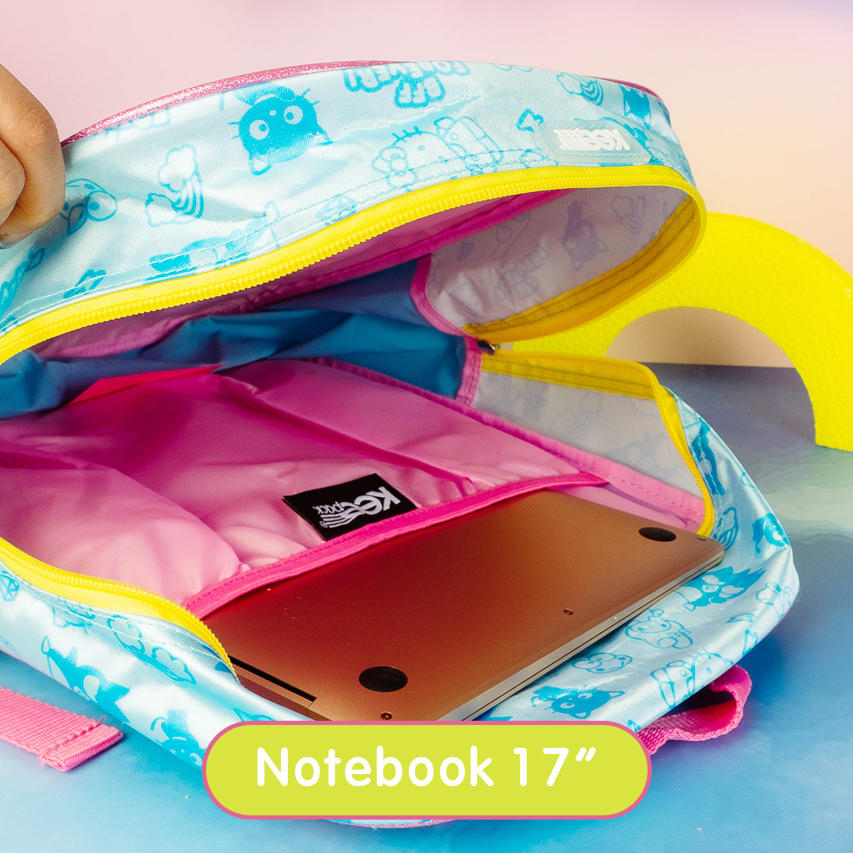 Set Mochila, Lonchera y Lapicera Hello Kitty & Friends 003