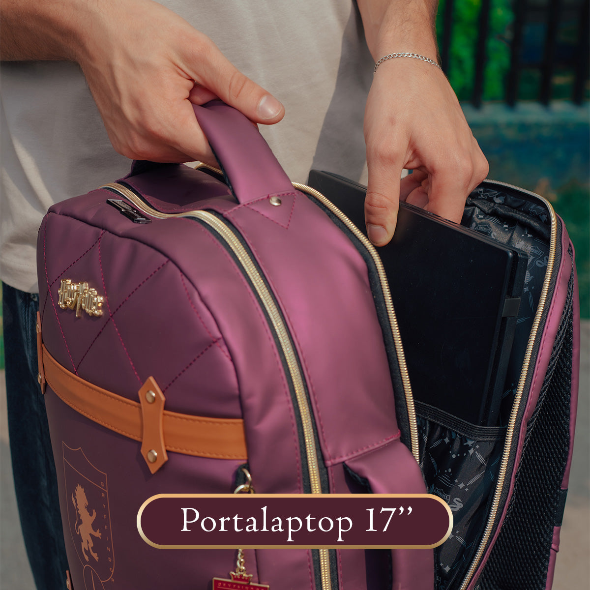 Mochila Harry Potter Gryffindor Vino 004