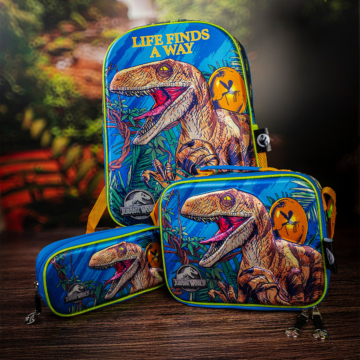 SET Mochila, Lonchera y Lapicera escolar Jurassic World 003