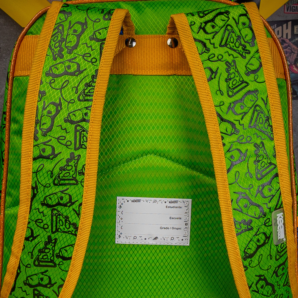 Mochila escolar Tortugas Ninja 011
